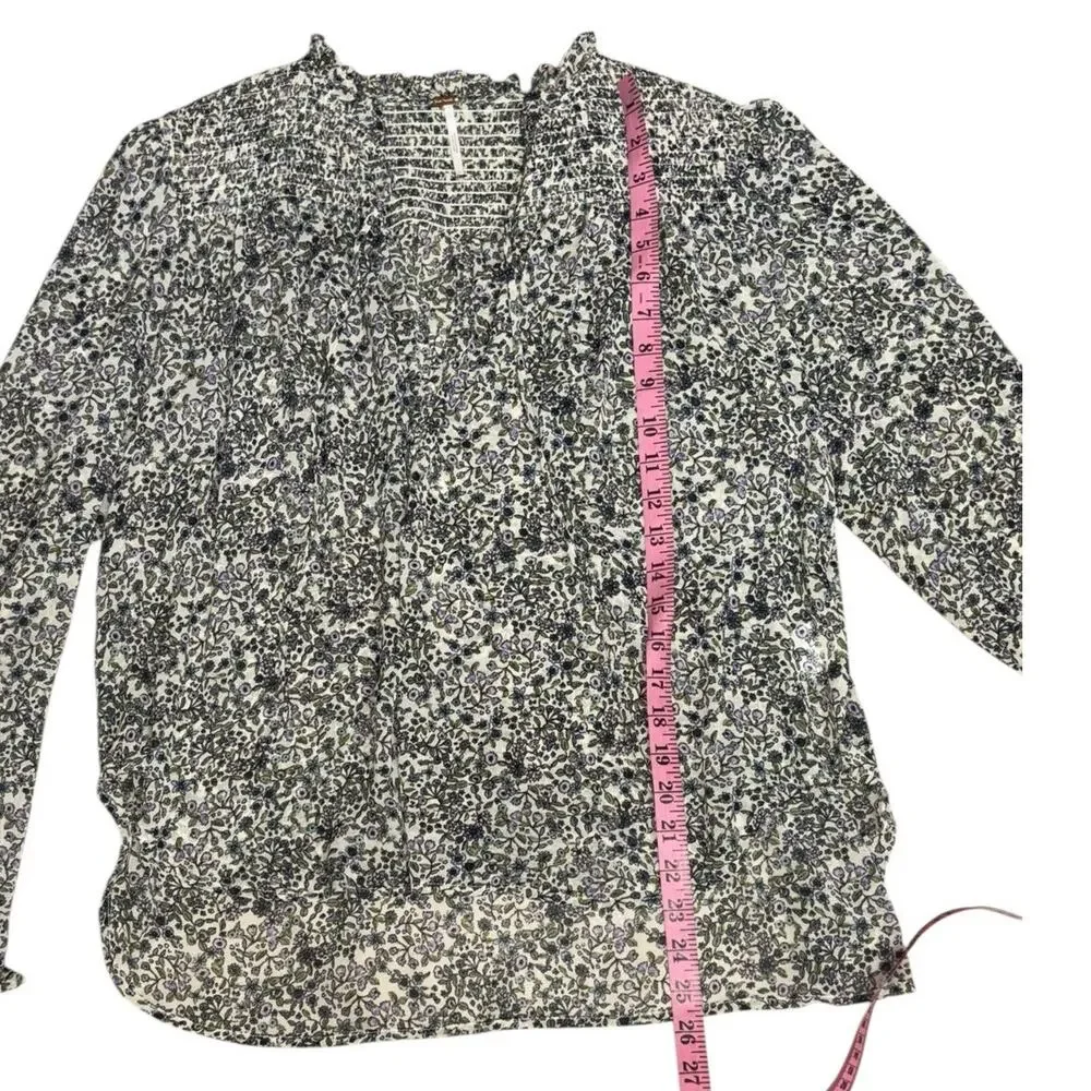 Free People Floral Smocked Blouse Size Large NEW - Picture 8 of 12